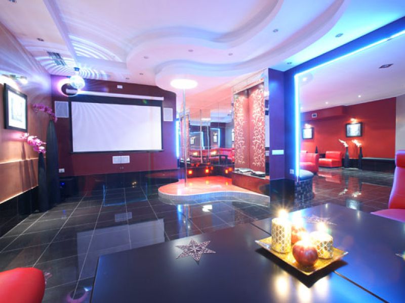 VIP-баня Red house. Москва.